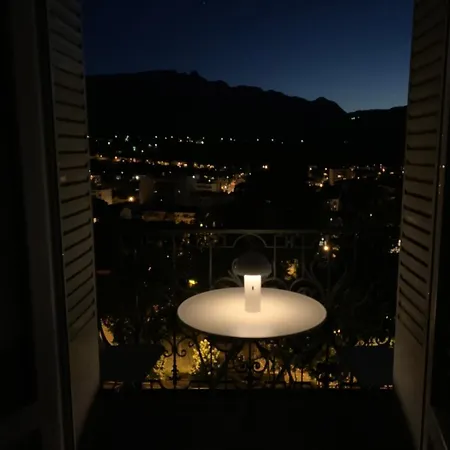 Centre Ville, Parking, Balcon, Piscine Appartement *